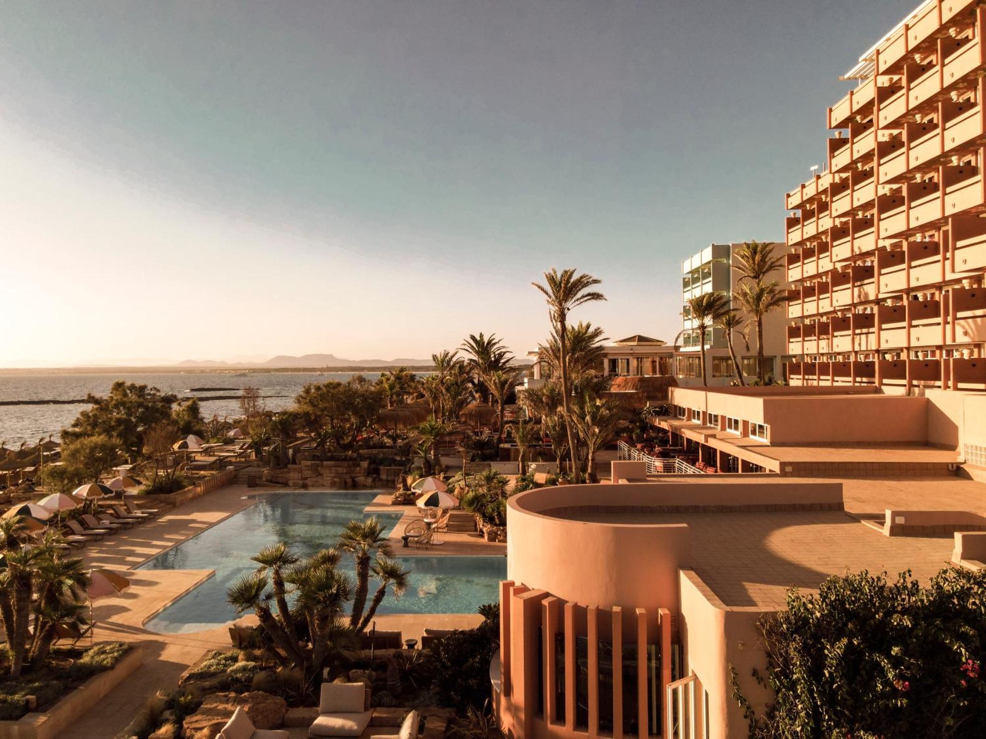 Bikini Island & Mountain Hotel Es Trenc -Adults Only- Colonia de Sant Jordi Extérieur photo